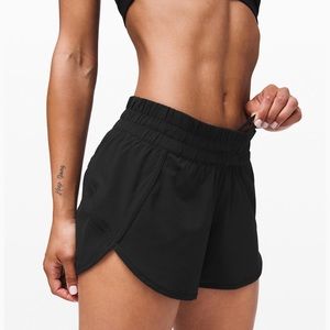 LULULEMON Tracker Short 4” Black Size 4